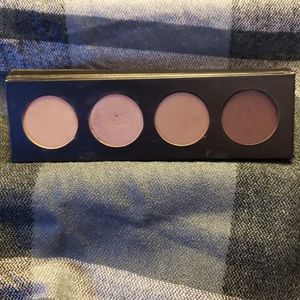 Younique Moodstruck Pressed Shadow Quad Palette